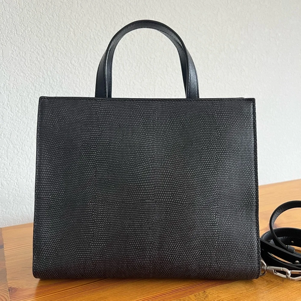 Rouge & Lounge Black and Blue Satchel